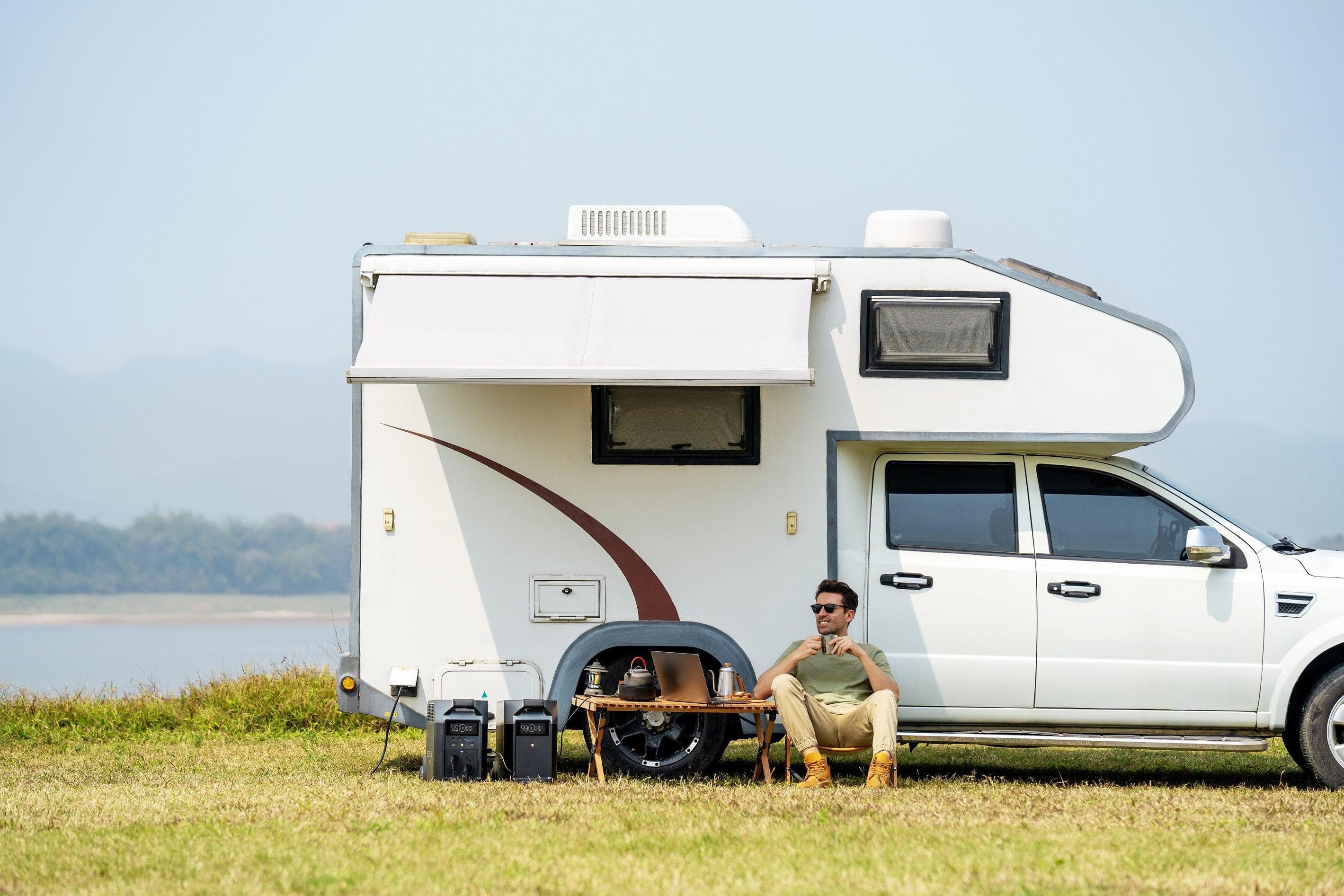 Portable RV & EV Power with EcoFlow DELTA Pro: EcoFlow DELTA Pro + Grounding Adapter - Image 4